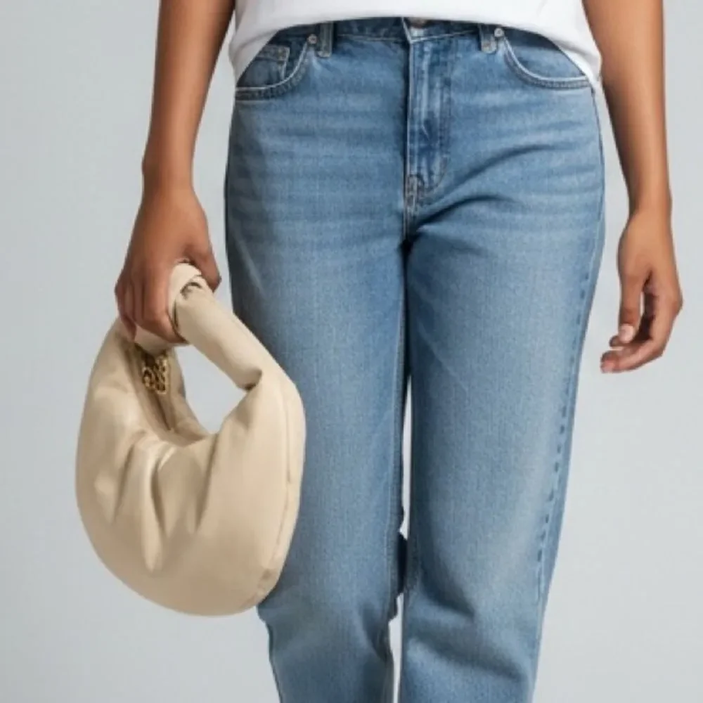 Melie Bianco Elegant Cream Hand Bag